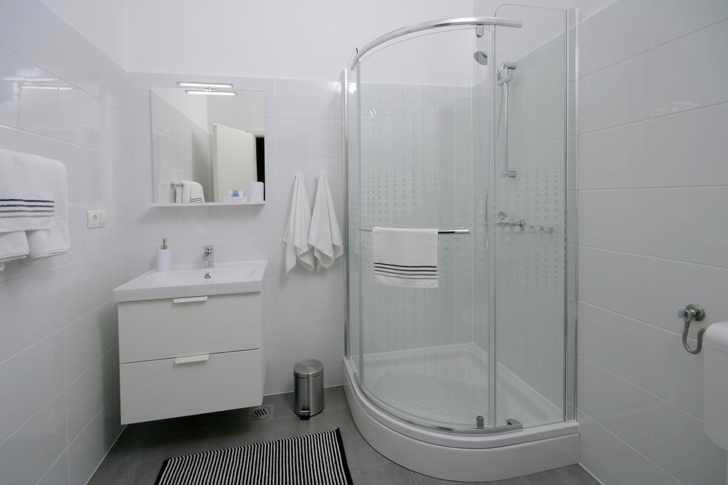 Charm Apartments And Rooms Trogir Zewnętrze zdjęcie